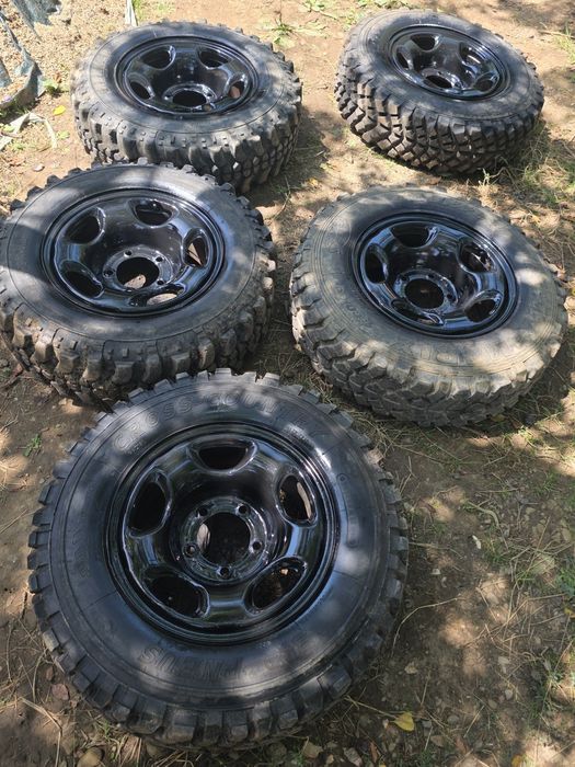 Set 4 cauciucuri+una echipata GV/Vitara/Jimny/Feroza 5x139,7 R16 205/8