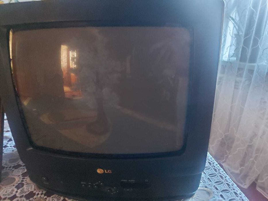 Продаётся телевизор в хорошем состоянии