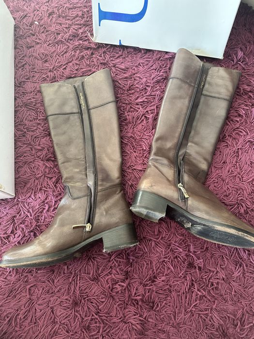 Зимни ботуши на Guess