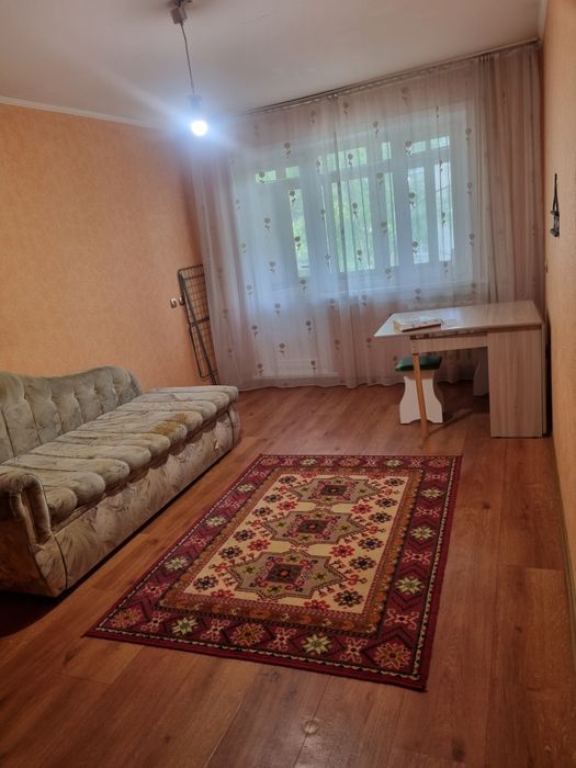 Сдам 2 ком квартиру