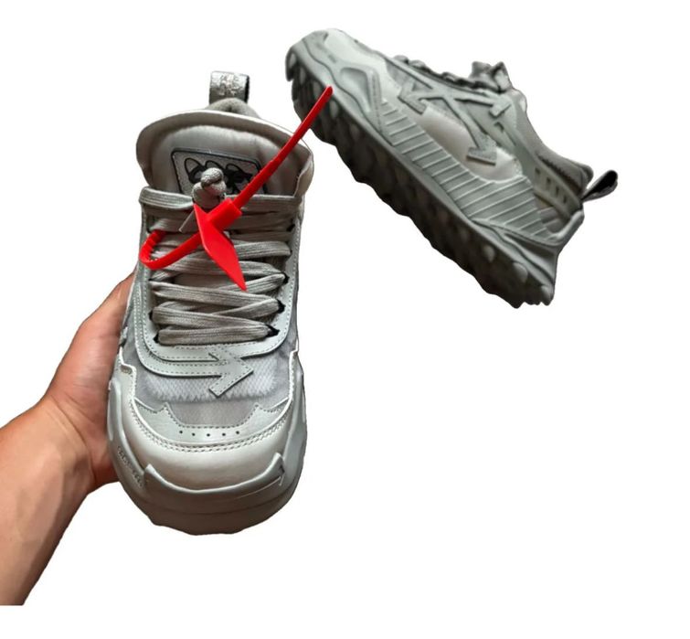 Обувки Off white чисто нови 42 номер