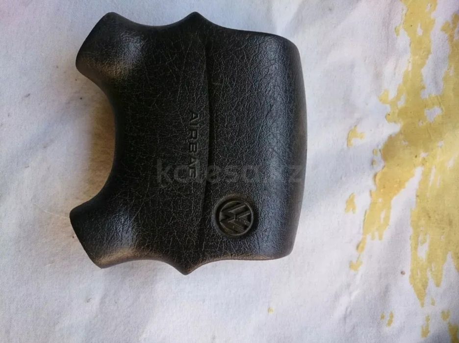 Продам подушку безопасности.