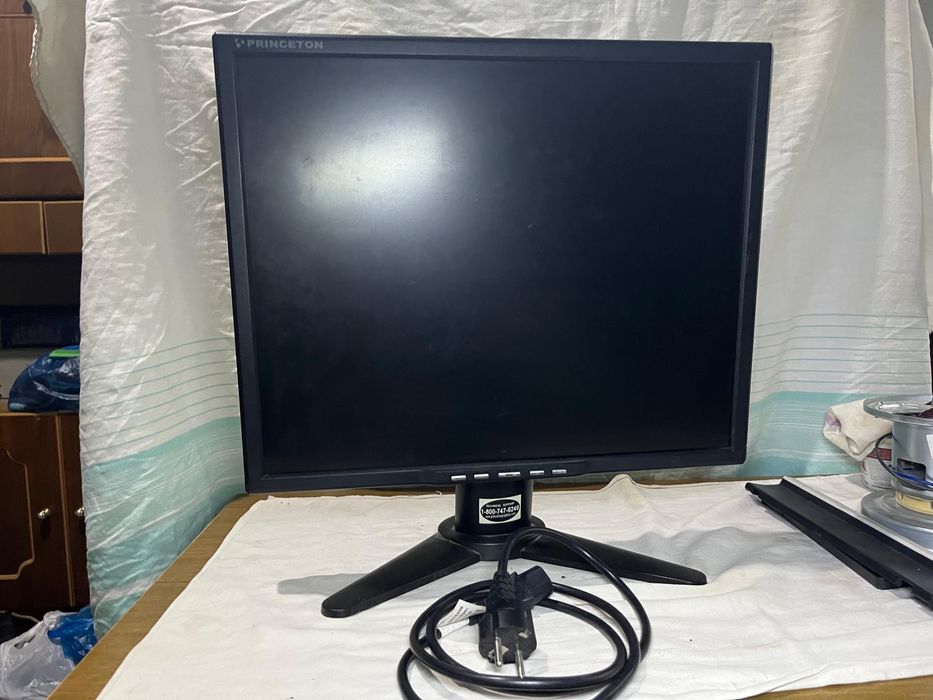 Монитор для компьютера