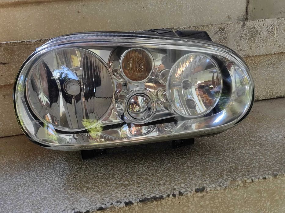Фарове VW Golf 4 / Фарове Голф 4 / Фарове голф 4 Оригинални