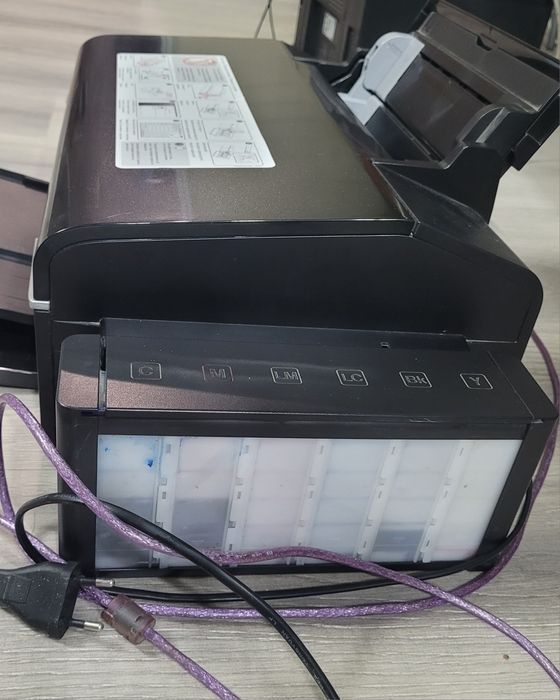 Продам цветной принтер Epson L800