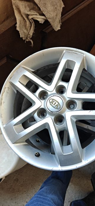 Продам диски от audi и kia