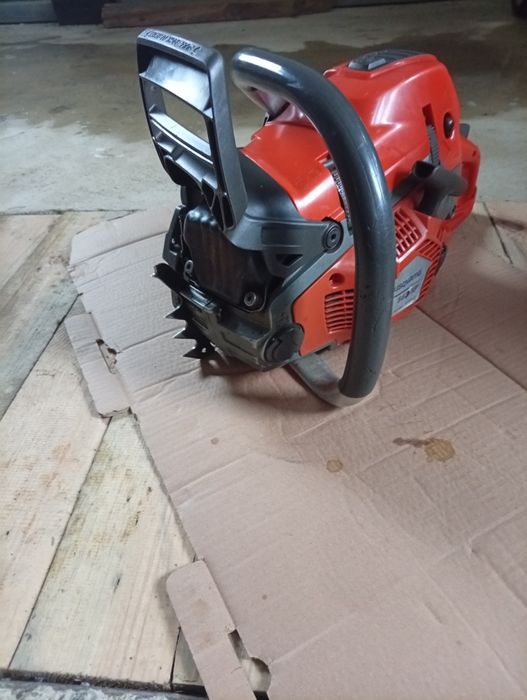 Хускварна 562 хр