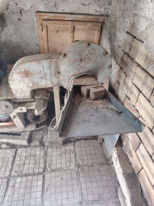 Фуражомелки !!!  14kw  и  7kw с циклон  24 чука