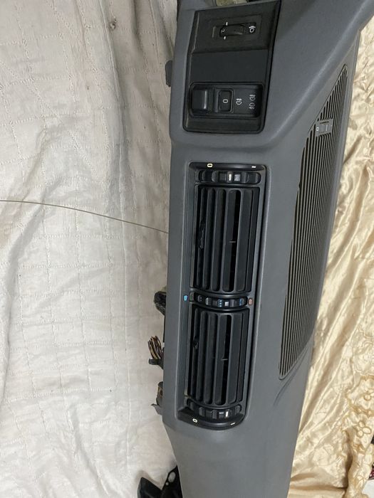 Бмв Е 34 понель торпеда рест