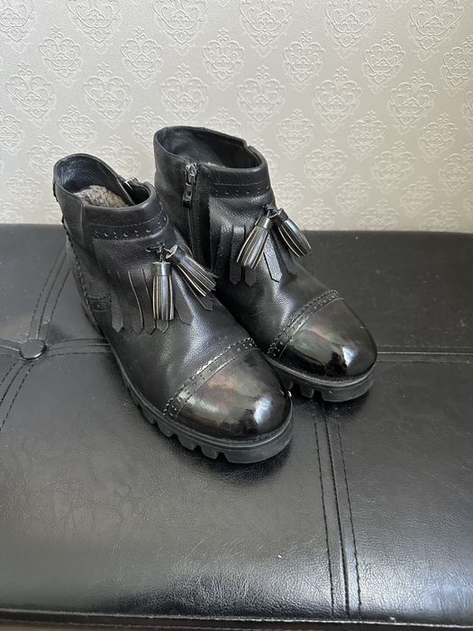 Продам зимнюю обувь