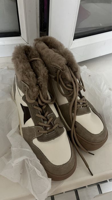 Кросовка женский