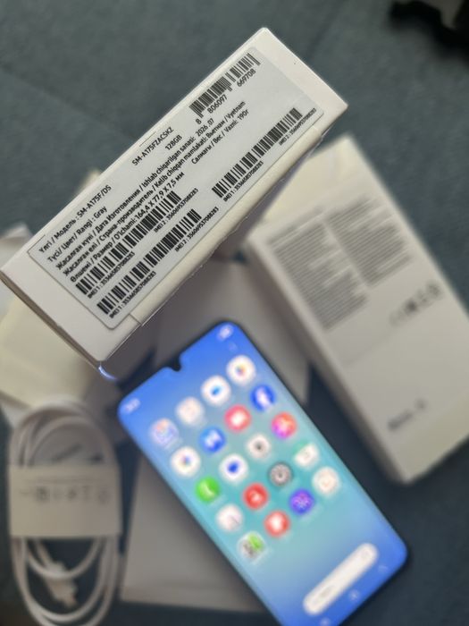 Samsung A17 6/128 silver Новый, ЕАС