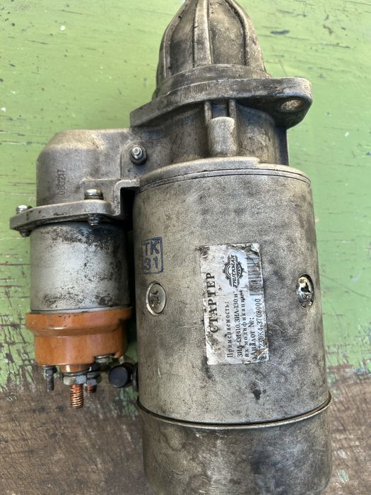 Продам! Стартер на зил