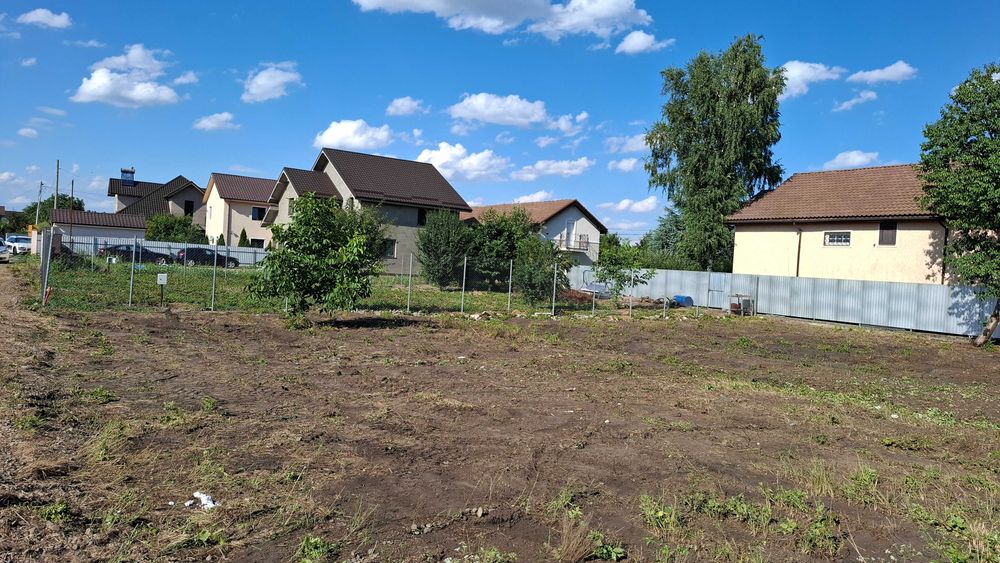 Teren intravilan 500 mp de vânzare – 18 ml deschidere -Petrești, comuna Vânători