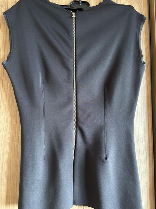 Нови с етикет топове ZARA