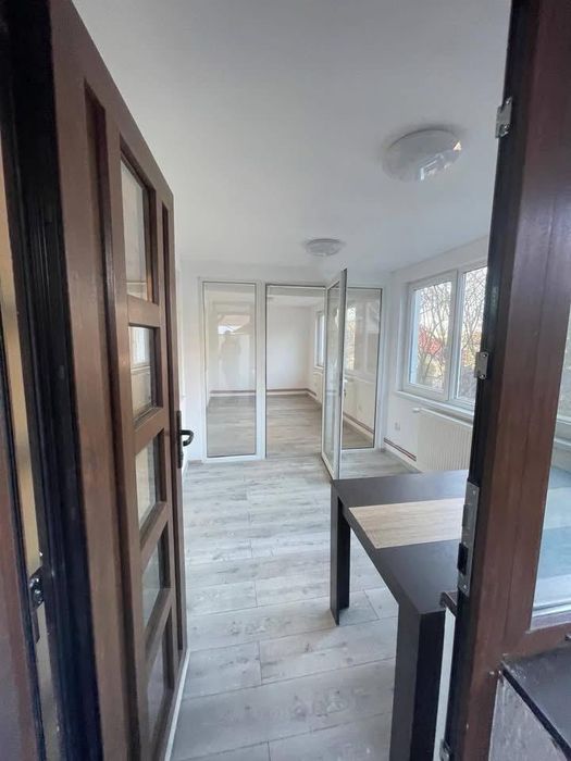 Apartament 7 camere de vanzare, 143mp, ultracentral, Targu Mures