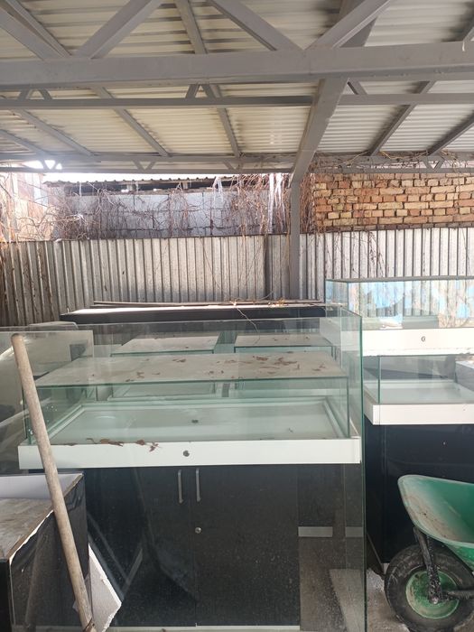 Продается Ювелирные витрины для магазина