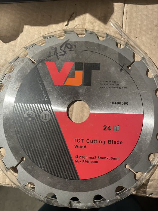 Panze taiat lemn si iarba