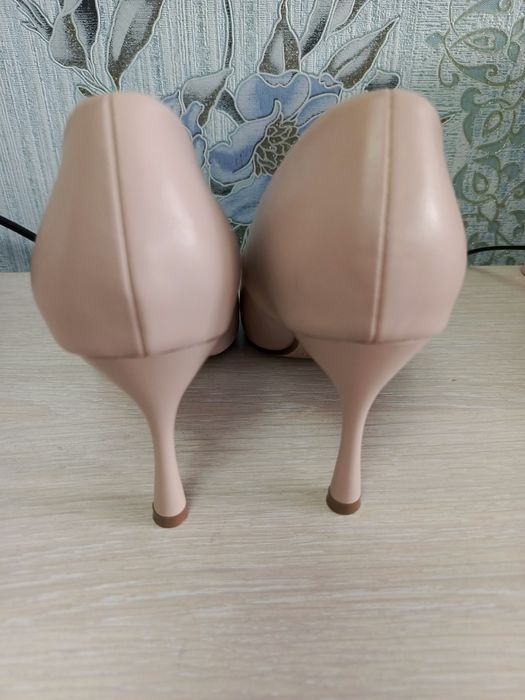 Продам туфли T.TACCARDI !