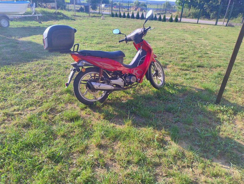 продавам мотопед Кимкo Нексон 50