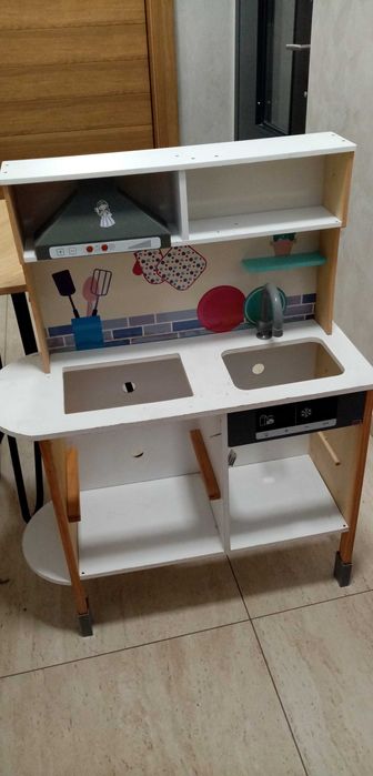 Дървена детска кухня