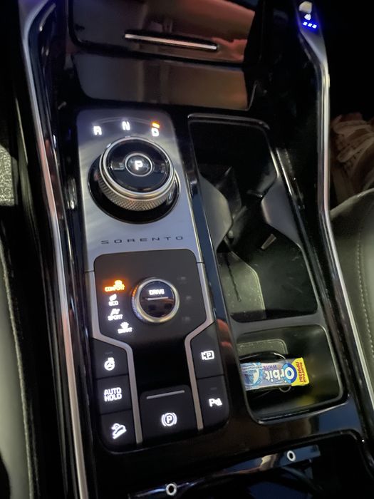 KIA SORENTO 2022 • 3.5 V6 • 7 МЕСТ