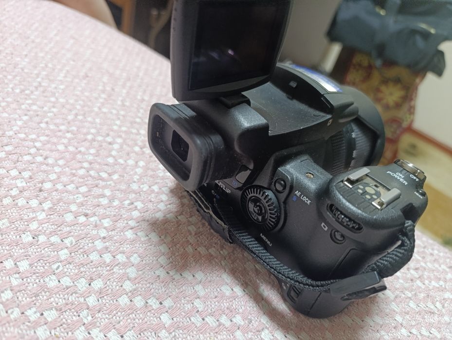 Продам фотоаппарат Sony N50