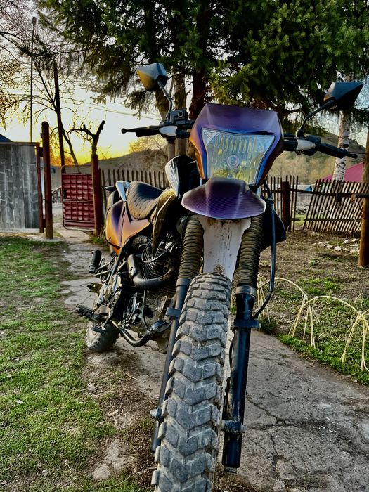 Продаю мотоцикл Зид 250