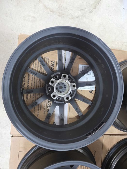Jante 17 BMW F30 F31 E90 E91 X1 X3 cu senzori 5x120 72.6 7.5J Et 35