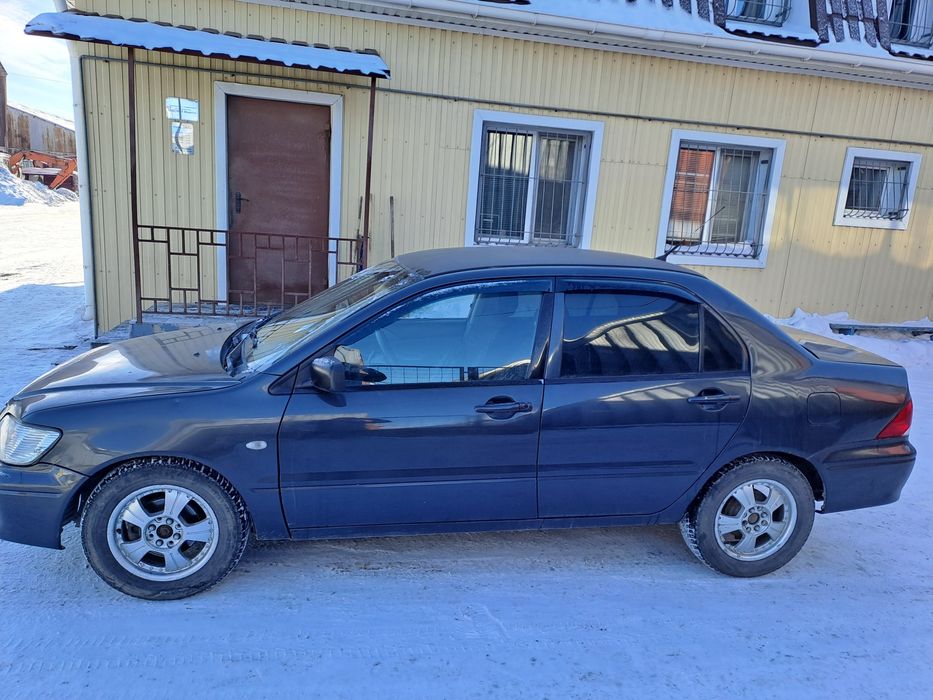 Лансер 2001г автомат