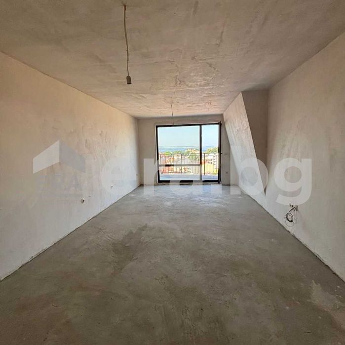 Тристаен апартамент в нова сграда с Акт 16 в кв."Погреби", 103 кв.м