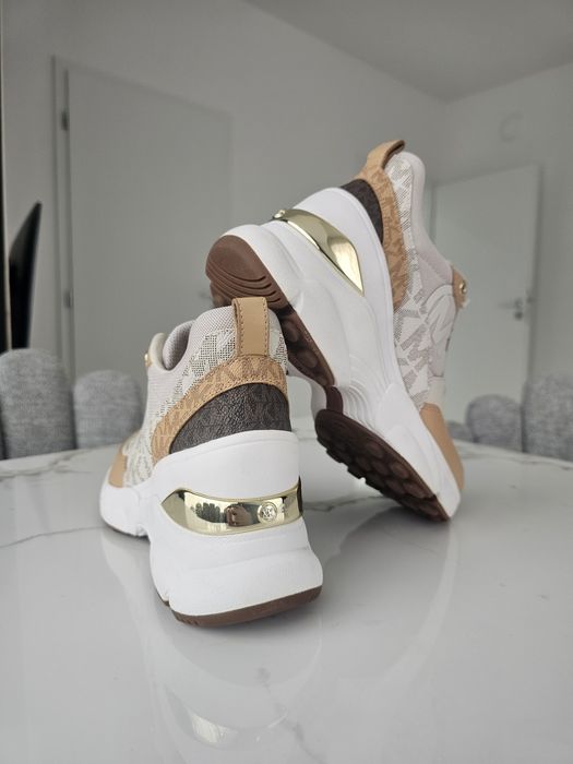 Оригинални дамски маратонки Michael Kors