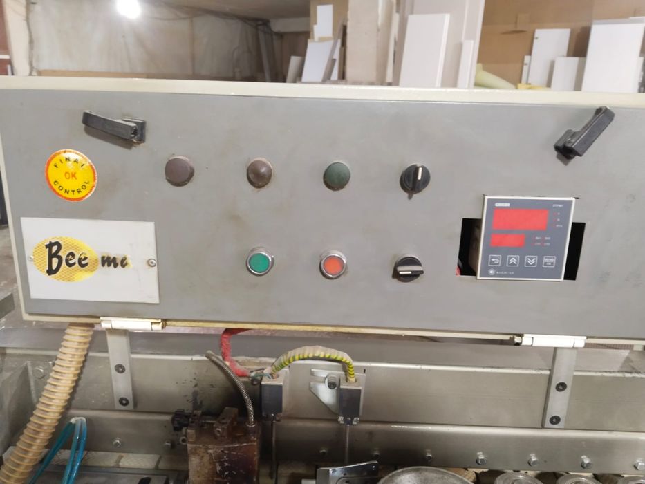 Кромкооблицовочный станок