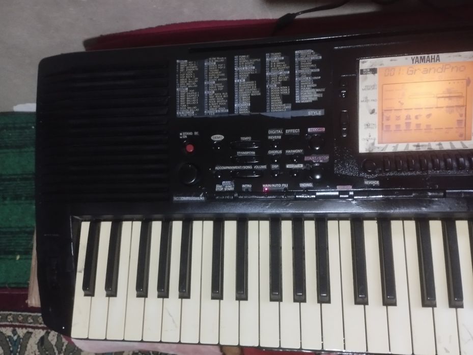Yamaha psr 530 sotiladi