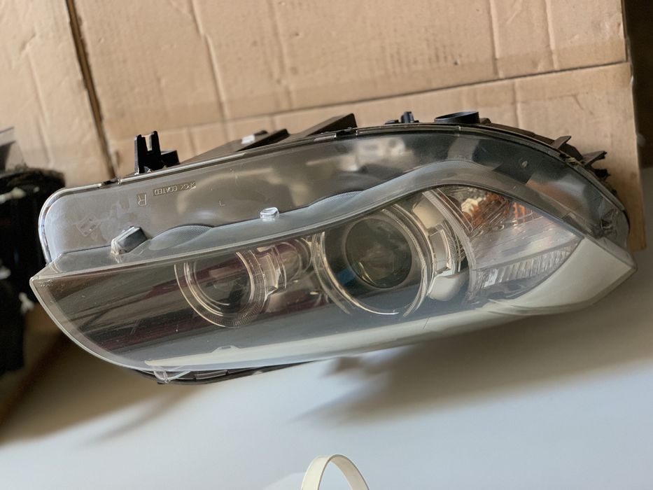 Faruri Bmw X1 e81  2010