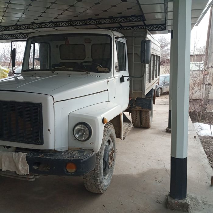 Moshina sotiladi puli 150 mln kami bor yili 2001