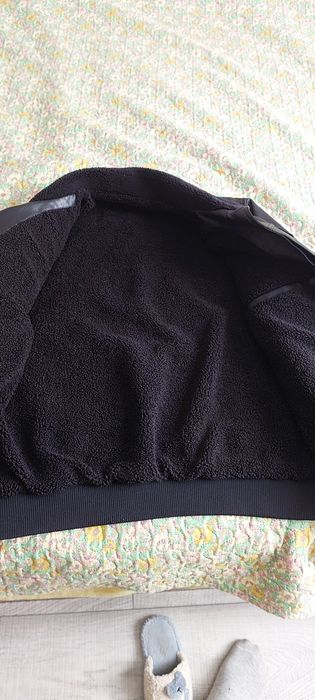 Продам кож куртка