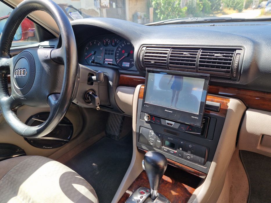 Audi A4 B5 2.4 фейслифт Газ