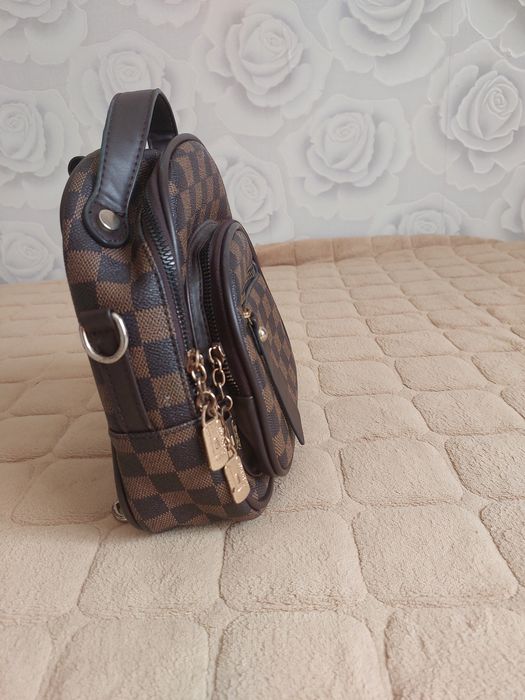 Продам красивый рюкзак