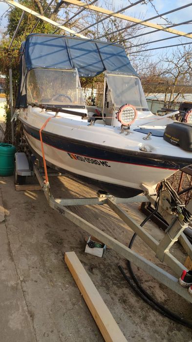 Barcă Olympic 460