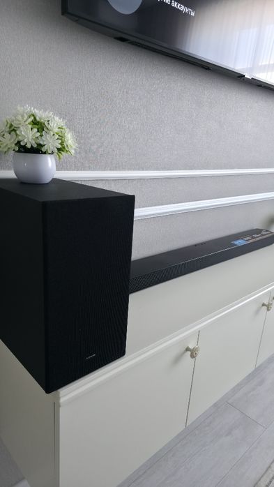 Саундбар Samsung HW-B750D