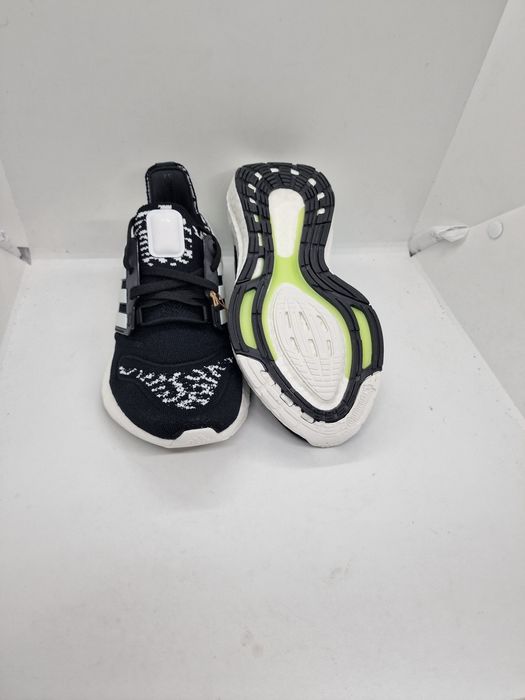 Adidas Ultraboost 22 GX8019 nr. 36