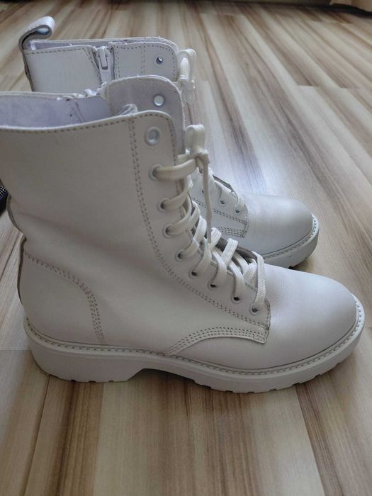 Ghete din piele Steve Maden