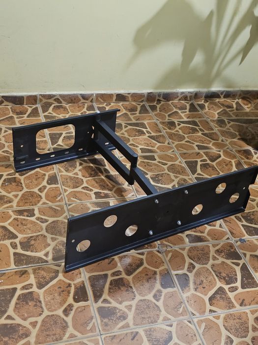 Настенное крепление (кронштейн) для телевизора