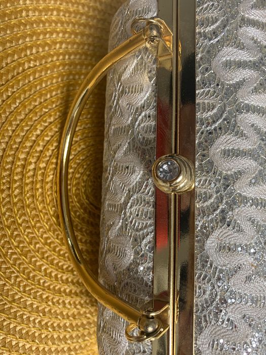 Poșete si clutch-uri  de ocazie