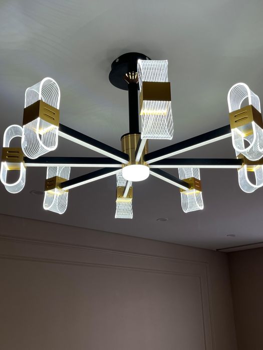 Продам Люстрю!!!