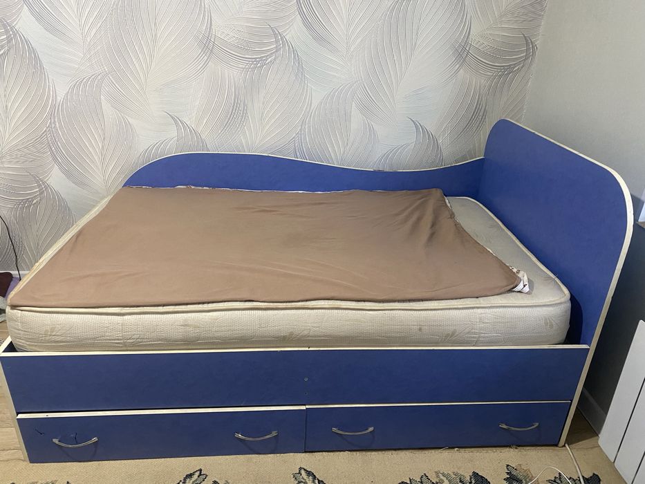Продам детскую кровать
