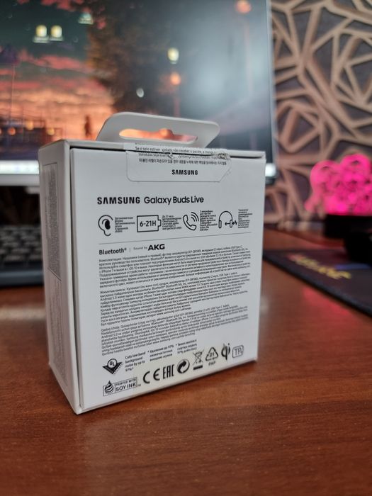 Наушники Galaxy buds live