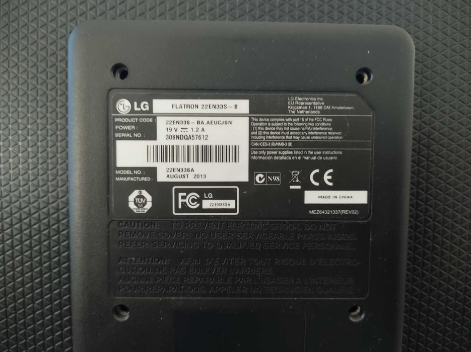 Монитор за компютър LG Flatron 22EN33S-B/22инча