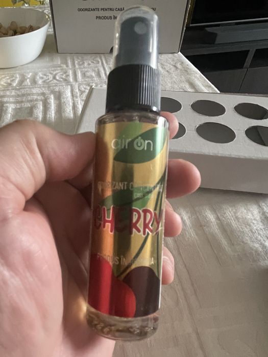 Odorizant concentrat cu diverse arome.Ideal pt casa,masina si birou.